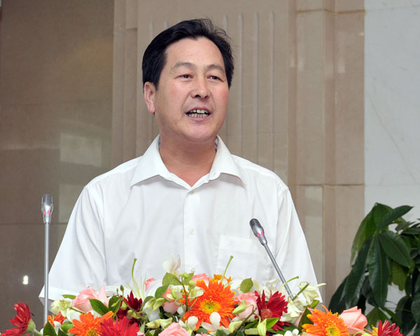 “河北航空杯”国际小姐河北赛区佳丽与emc易倍体育员工联谊汇演